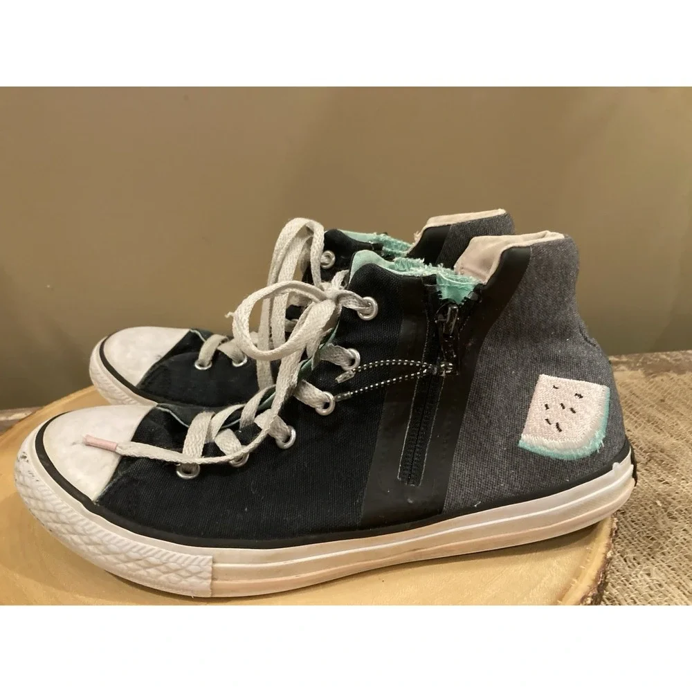 Converse All Star Chuck Taylor Watermelon Black High Top Sneakers Zip‎  Size 6